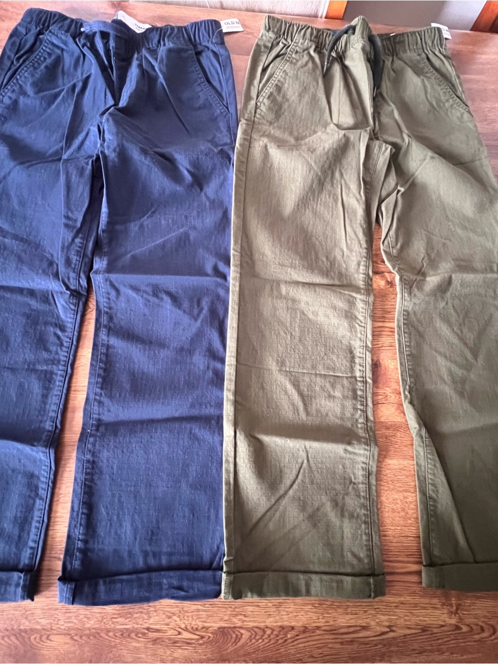Old Navy NWT Boys Size Large Pull-On Chino Pants Set